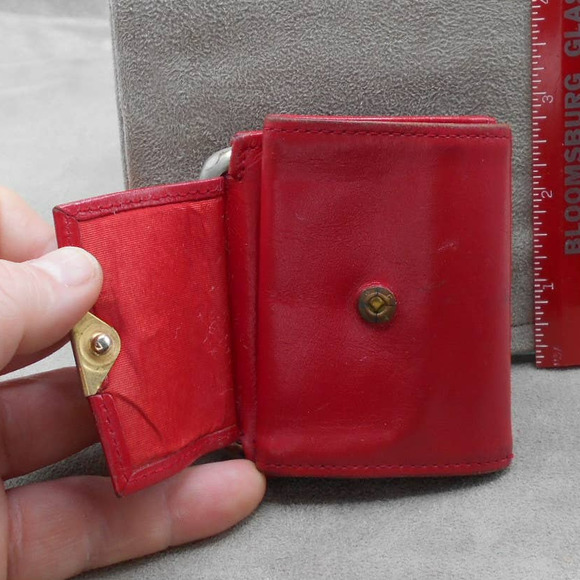 Rolf's Vintage Red Cowhide Change Purse Kiss Lock Coin Purse Wallet - Picture 5 of 9